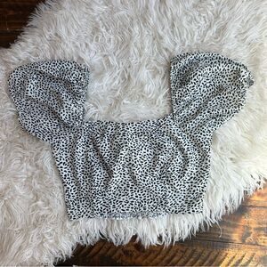 Altar’d State Women’s Printed Cropped Top  size XS